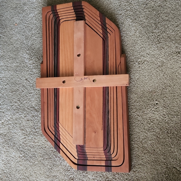 Vintage Deep Spring Collapsible Wooden Basket - Picture 4 of 8